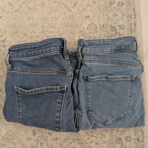 Bundle Of Old Navy Rockstar Super Skinny Jeans